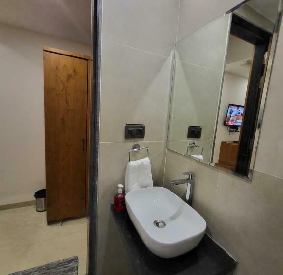 Quarto deluxe, Sukoon Signature