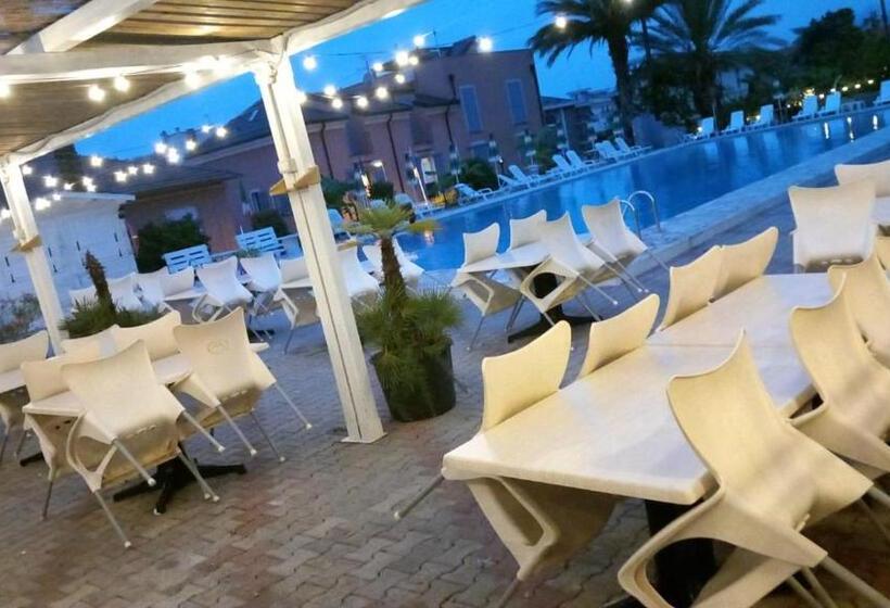 Апартаменты 1 Спальня Вид на Море, Al Borgo Village