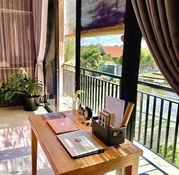 اتاق لوکس, Blanca8 Coliving Canggu