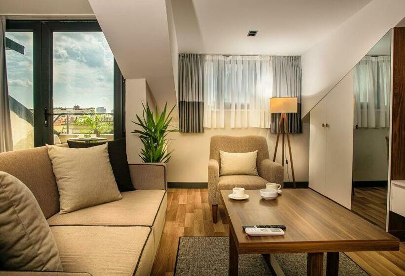 豪华工作室, La Mia Suites