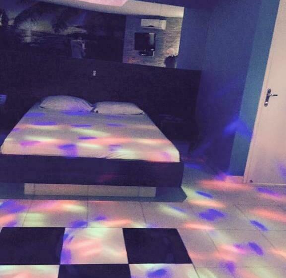 수피리어 스위트, Motel Kalipso