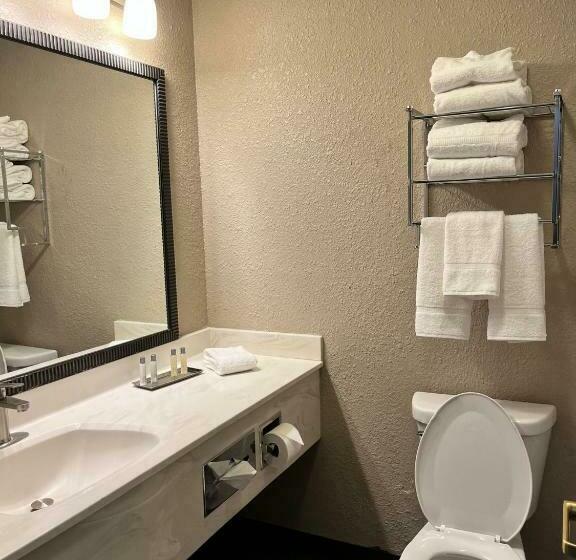 Люкс, Grandstay Hotel & Suites