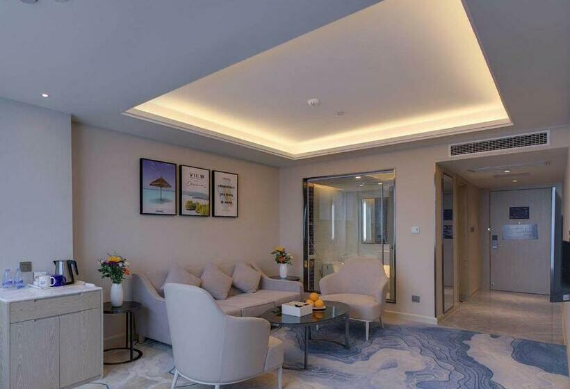 Люкс Премиум, Kyriad Marvelous Hotel Hengyang Changning