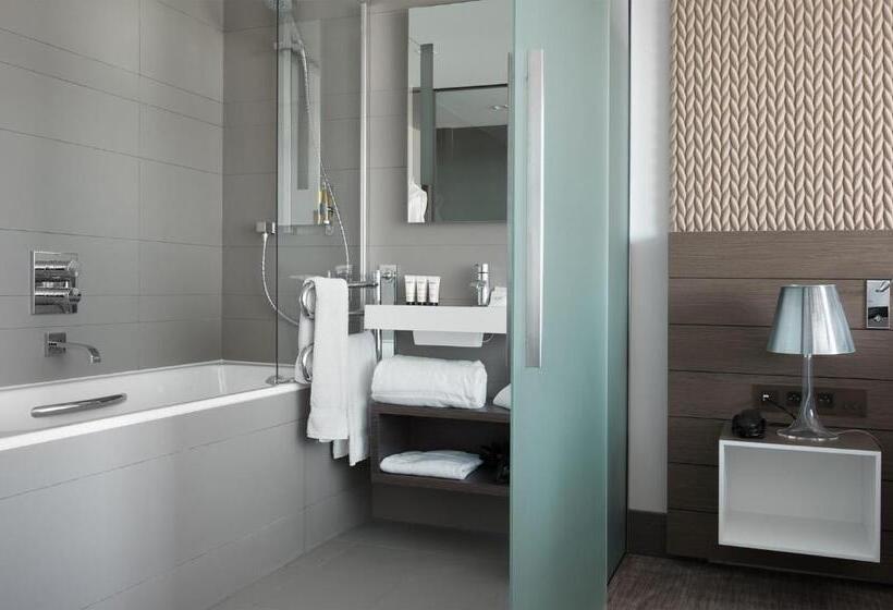 Номер Стандарт Смежный, Bw Premier Collection Le Saint Antoine Hotel Et Spa