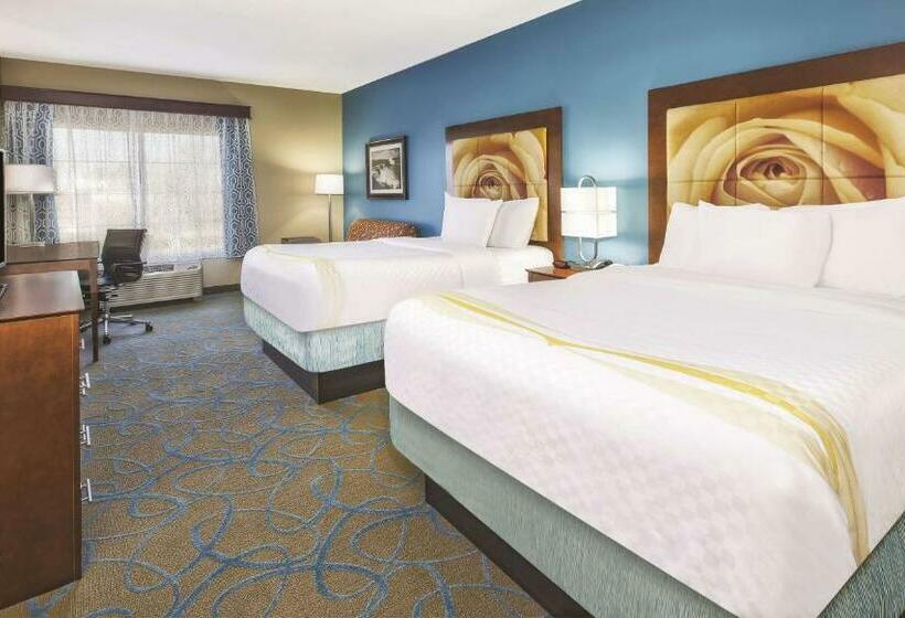Номер Стандарт Адаптированный для Инвалидов, La Quinta By Wyndham Niagara Falls