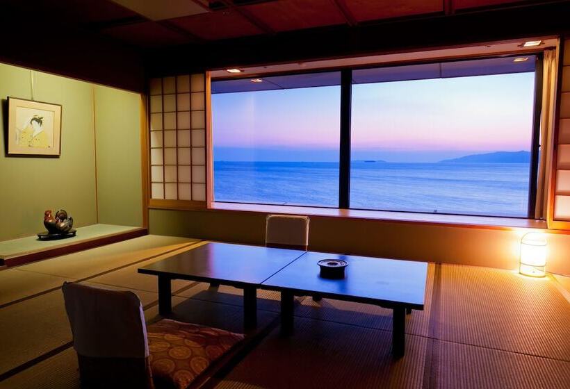 Номер Deluxe Вид на Море, Wakayama Kada Onsen Kada Kaigetsu