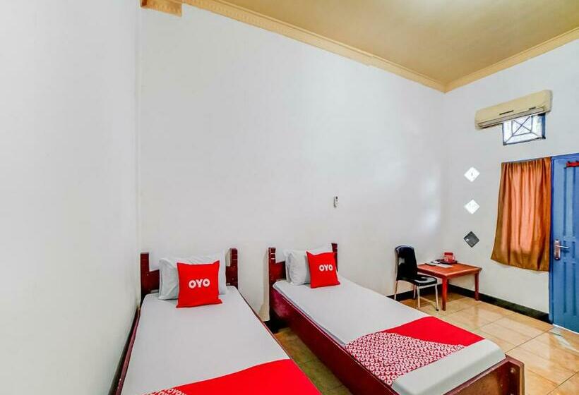 Номер Superior, Oyo 90834 Hotel Anugrah