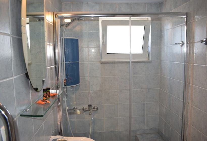 דירת חדר דלוקס, Alena Apartments
