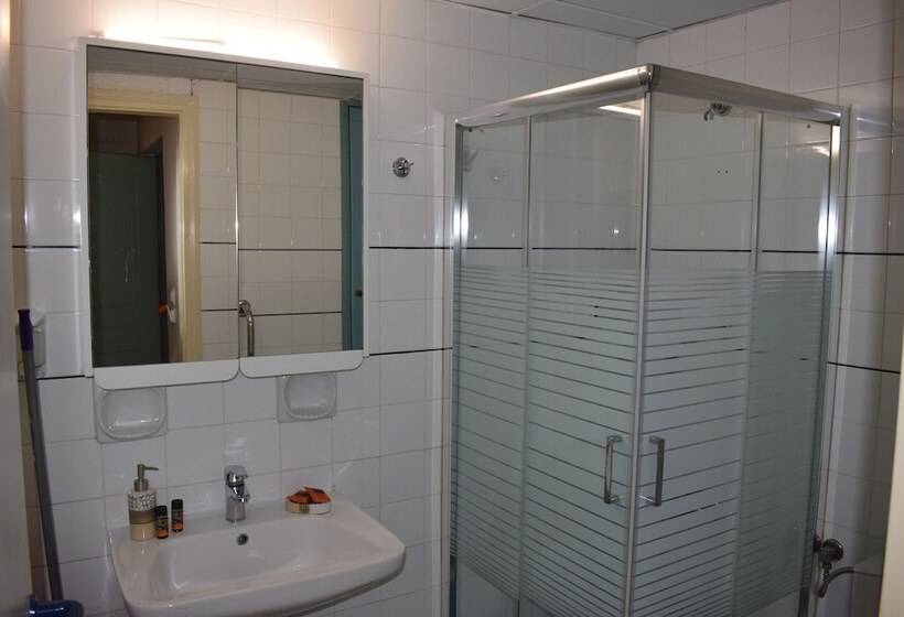 דירת חדר שינה  1 עם נוף לעיר, Alena Apartments