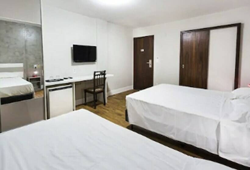 Quarto Triplo Estandar, H