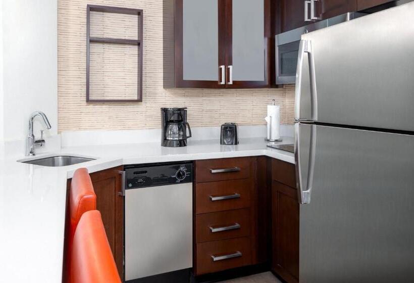 스탠다드 스튜디오 킹침대, Residence Inn By Marriott Charlottesville Downtown