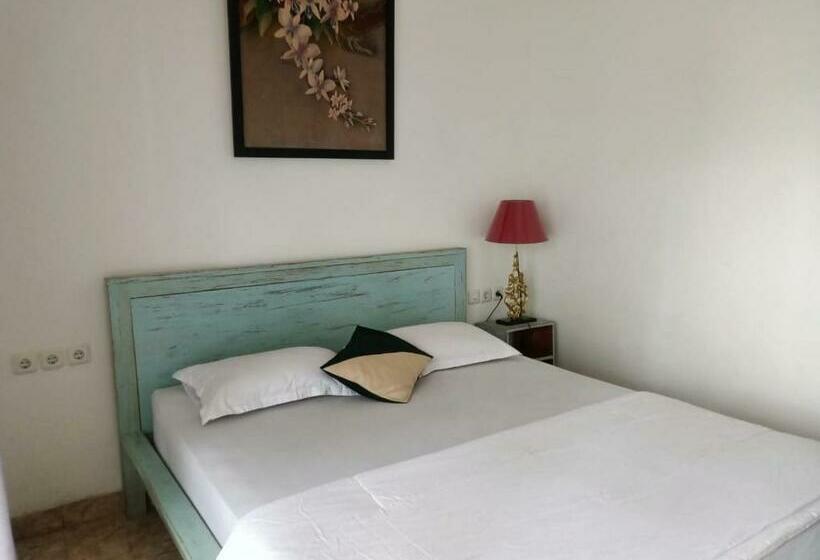 Номер Стандарт, Reddoorz At Griya Cemara Homestay Yogyakarta