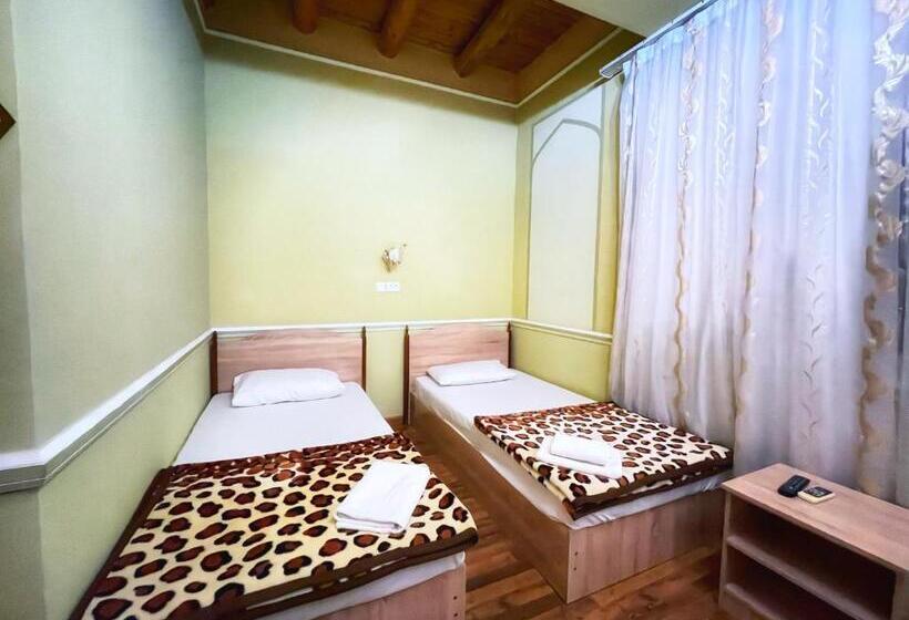 اتاق استاندارد, Nurafshon Boutique