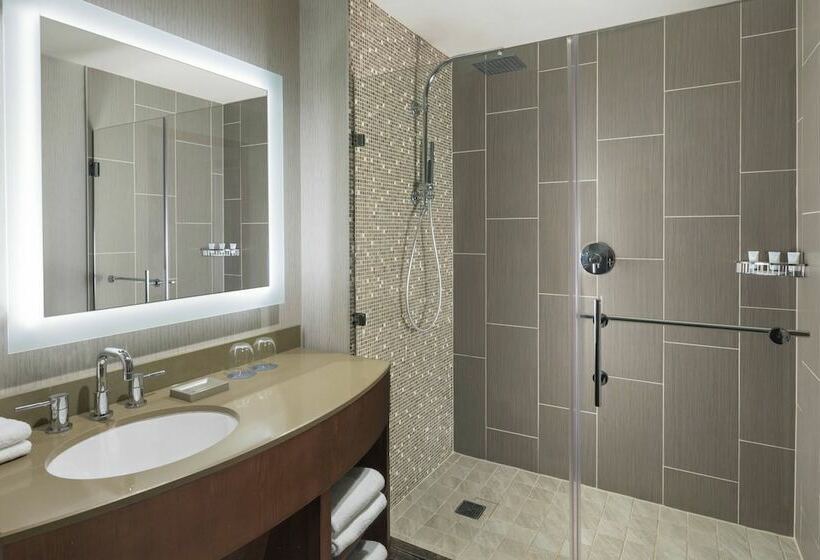 Номер Deluxe, The Westin Nashville