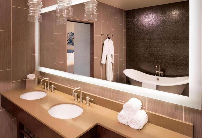 Стандартный Номер Кровать Кинг, The Westin Nashville