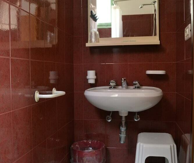 Quarto Estandar, Mirage