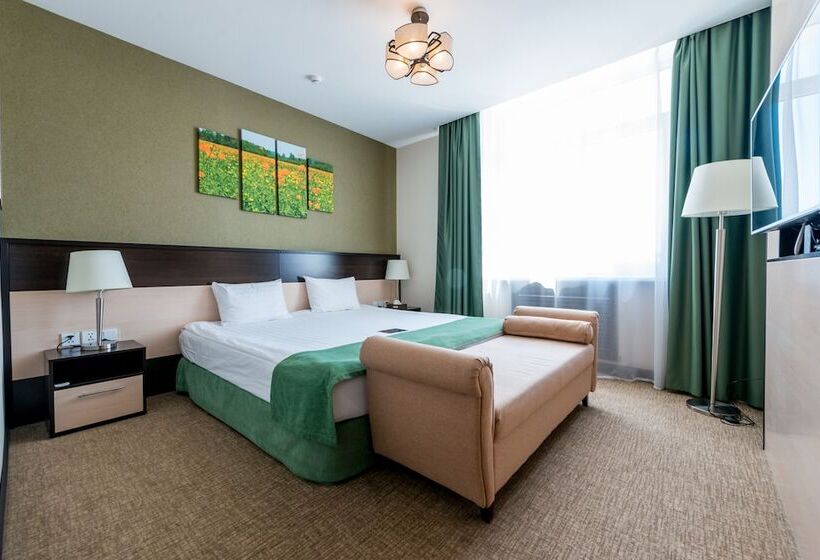 家庭间, Reston Hotel & Spa