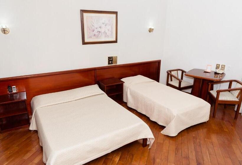 스탠다드 트리플 룸, Castelar Novo