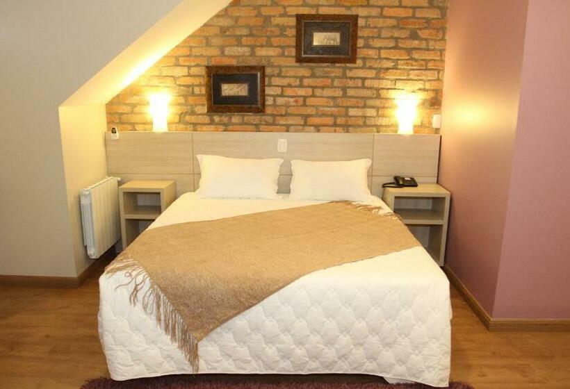 Номер Deluxe, Di Capri