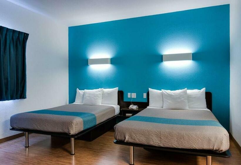 Четырехместный Номер Deluxe, Motel 6cedar Park, Tx
