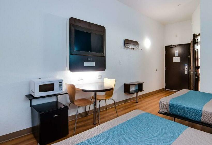 Четырехместный Номер Классик, Motel 6cedar Park, Tx