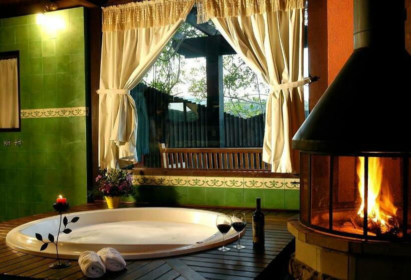 Chalet 1 Dormitório, Maua Brasil Hotelaria