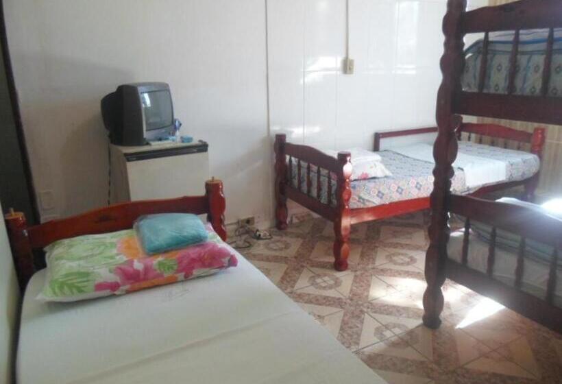 스탠다드 트리플 룸, Hostel Palmas Centro Da Cidade