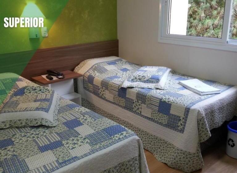 4인용 수피리어 룸, Adoro