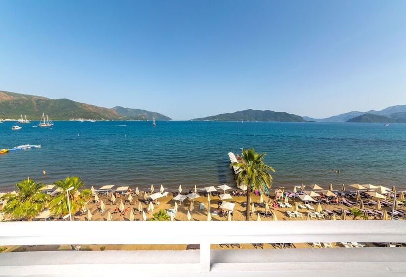 اتاق استاندارد سه نفره, Honeymoon Beach Otel