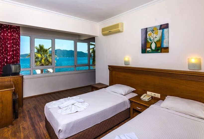 اتاق استاندارد سه نفره, Honeymoon Beach Otel