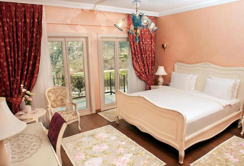 Номер Deluxe с Балконом, Swan Lake Hotel   Adult Only