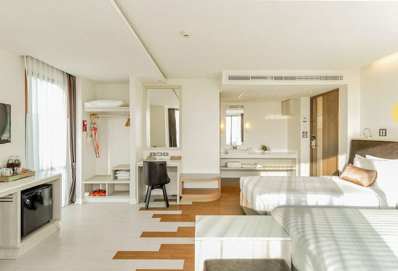 Семейный Номер, Sand Dunes Chaolao Beach Resort