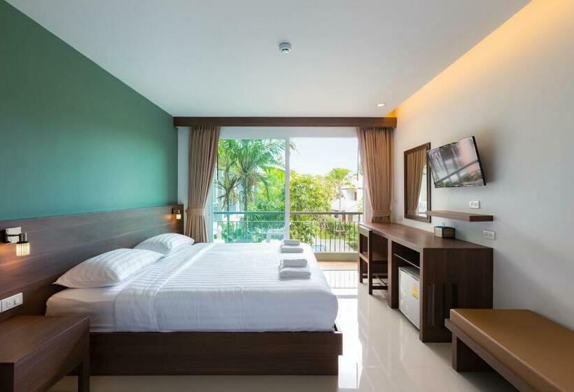 Номер Deluxe Вид на Бассейн, Parida Resort