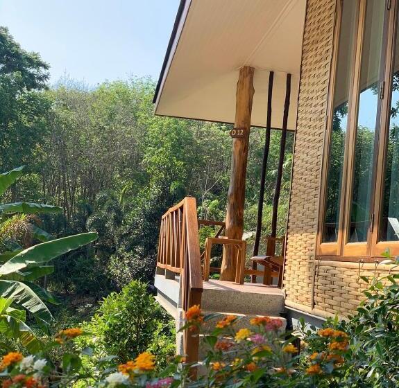 Номер Deluxe, Thiwson Beach Resort   Sha Extra Plus