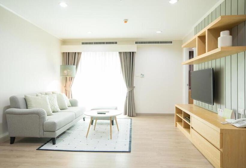 سوییت, Jasmine Resort Sriracha