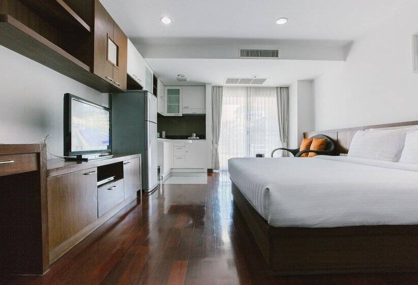 استودیوی لوکس, Jasmine Resort Sriracha