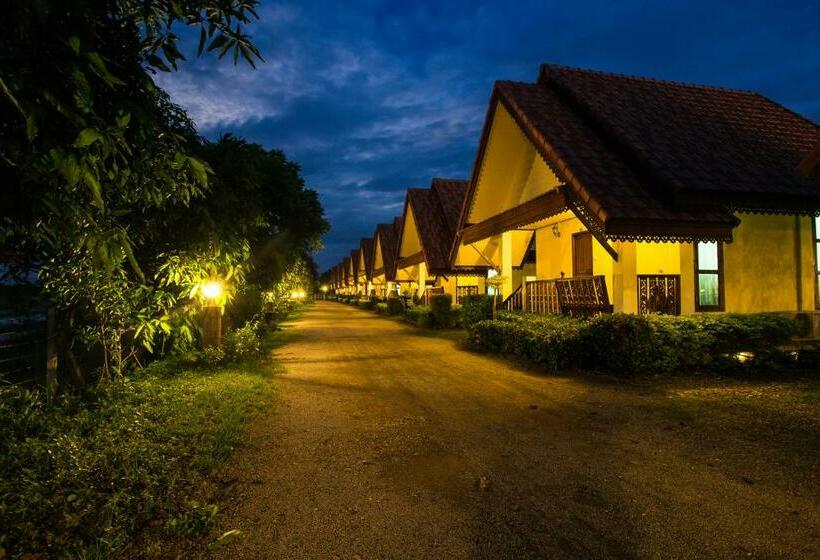 Номер Стандарт, Suan Luang Garden View