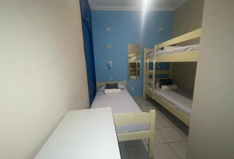 اتاق استاندارد سه نفره, Star Hospedaria
