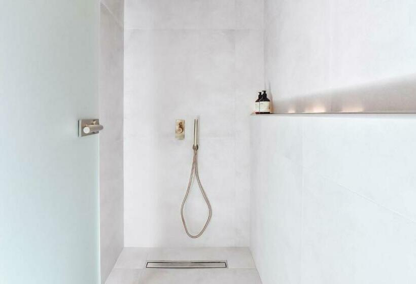 Люкс Повышенной Комфортности, Ikaros Suites