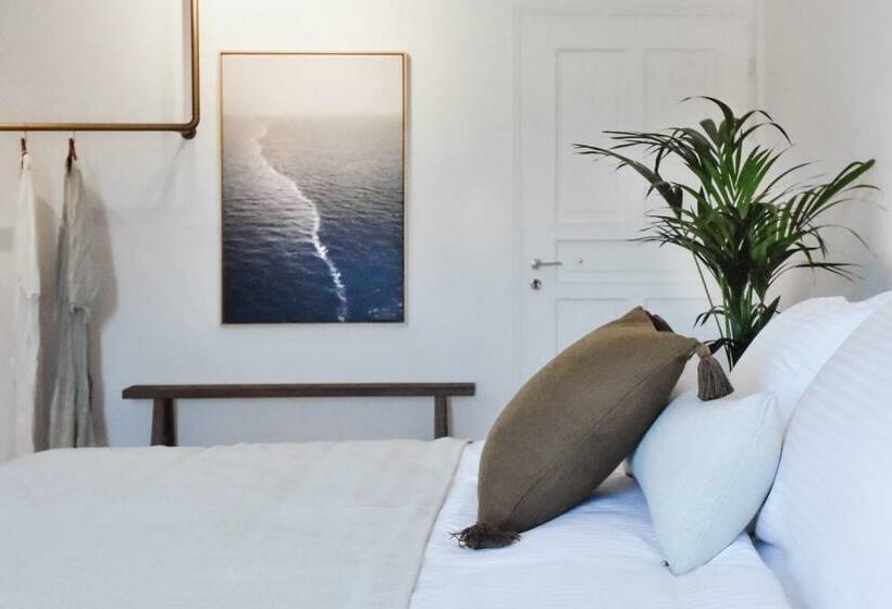Люкс Повышенной Комфортности, Ikaros Suites