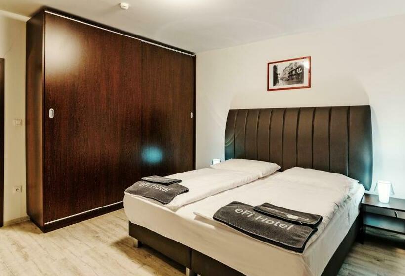 带1个卧室的豪华公寓, Efi Palace