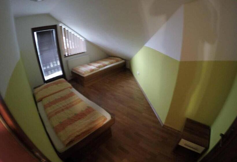 Семейный Номер, Penzion U Holuba