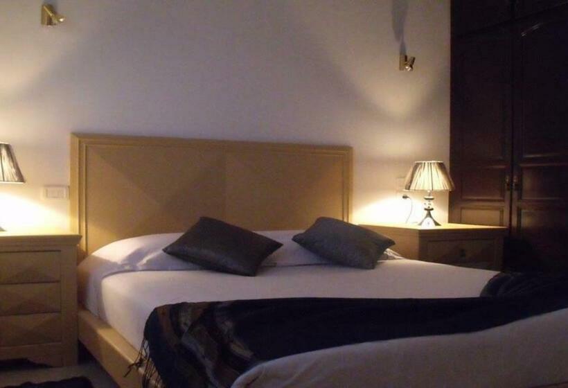 Апартаменты 1 Спальня, Castilia Suites