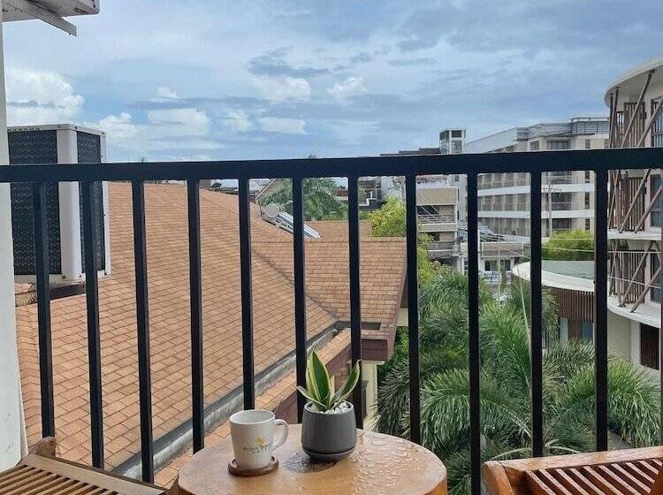带阳台的豪华间, Aloha Boracay