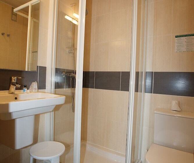 Номер Superior, Contact Hôtel   Hôtel Le Lion D Or Lamballe