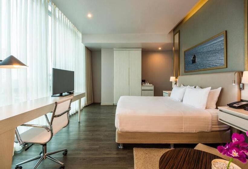스탠다드 룸 킹사이즈 침대, Crowne Plaza Barranquilla, An Ihg