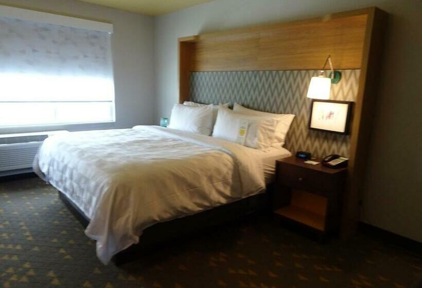 适合残疾人士使用的带超级大床的标准间, Holiday Inn   Jonesboro, An Ihg