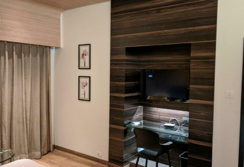اتاق لوکس, Sankam Residency