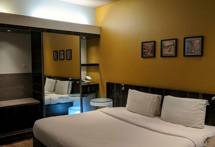 اتاق لوکس, Sankam Residency