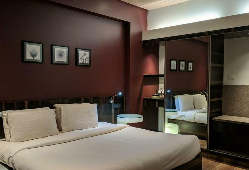 اتاق لوکس, Sankam Residency